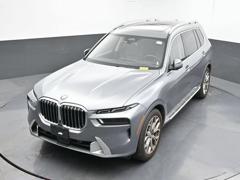 Used 2026 BMW X7 xDrive40i AWD/4WD image 26