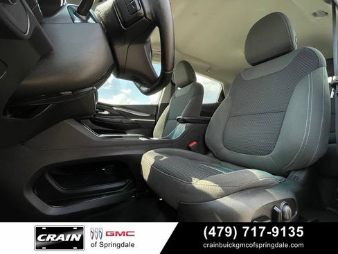 Used 2023 Chevrolet Bolt LT FWD image 24