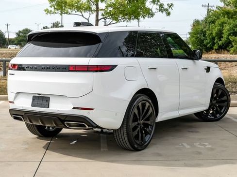 New 2026 Land Rover Range Rover Sport Dynamic SE AWD/4WD image 10