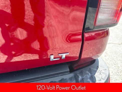 Used 2023 Chevrolet Colorado LT w/ LT Convenience Package III RWD image 15