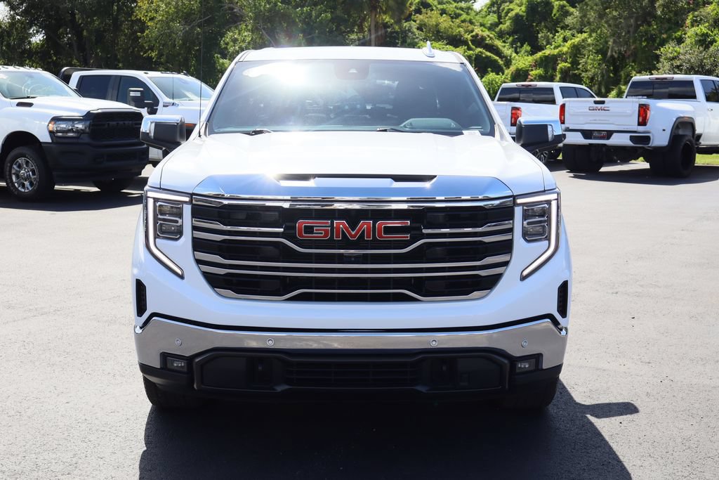 Certified 2024 GMC Sierra 1500 SLT w/ SLT Premium Plus Package RWD image 4