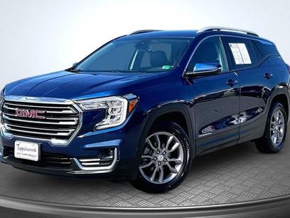Used 2023 GMC Terrain SLT