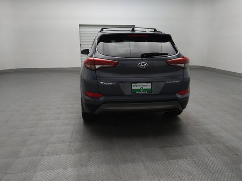 Used 2016 Hyundai Tucson Limited w/ Option Group 03 FWD image 6