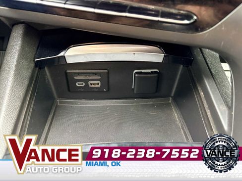 Used 2021 Buick Envision Essence w/ Technology Package I image 25