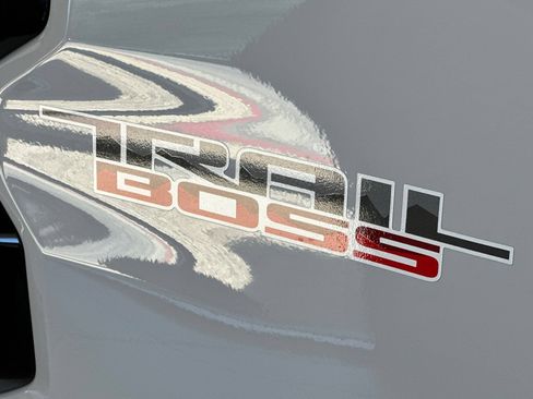 New 2026 Chevrolet Colorado Trail Boss AWD/4WD image 23