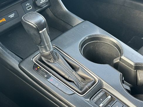 Used 2023 Honda Civic Sport image 22