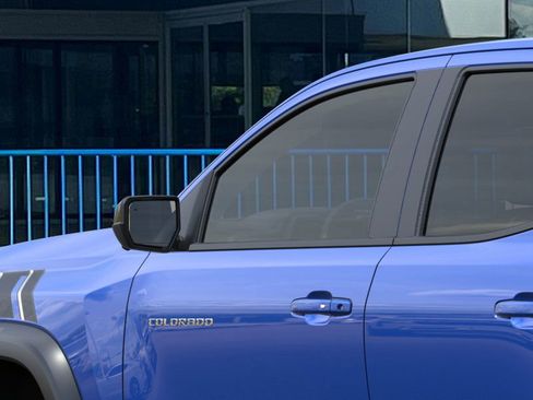 New 2025 Chevrolet Colorado ZR2 w/ Technology Package image 12
