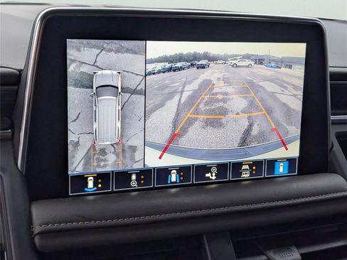 Used 2021 GMC Yukon SLT w/ SLT Luxury Plus Package image 22