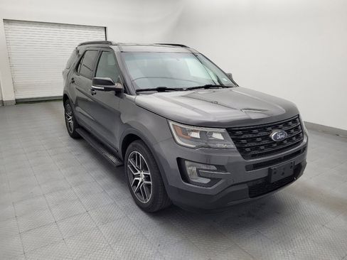 Used 2016 Ford Explorer Sport w/ Equipment Group 401A AWD/4WD image 13