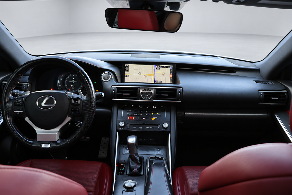 Used 2018 Lexus IS 300 F Sport RWD image 19