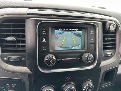 Used 2016 RAM 3500 Tradesman w/ Chrome Appearance Group image 9