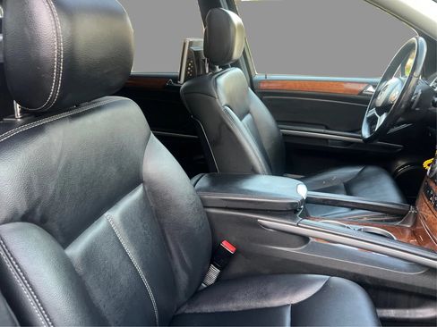 Used 2009 Mercedes-Benz GL 450 4MATIC image 26