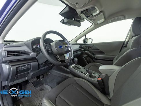 Used 2025 Subaru Crosstrek 2.0i Premium image 10