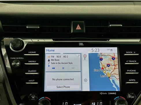 Used 2020 Toyota Camry XSE w/ Navigation Package FWD image 21