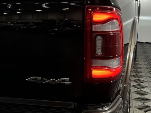 Used 2024 RAM 2500 Limited image 28