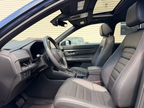 Used 2024 Honda CR-V Sport-L image 14