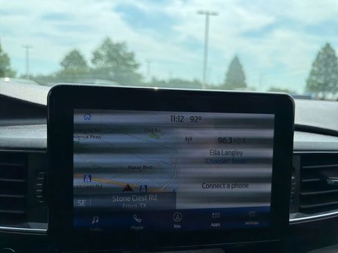 Used 2021 Ford Explorer Limited AWD/4WD image 8