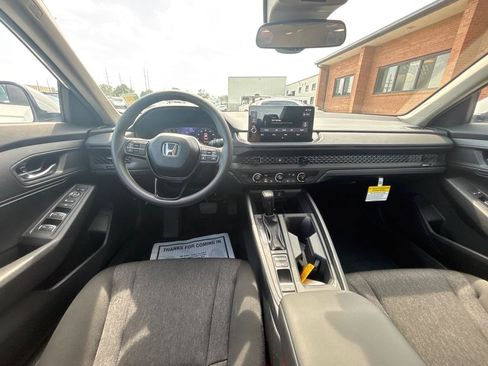 Used 2026 Honda Accord LX image 27