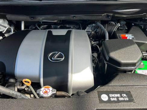 Used 2019 Lexus RX 350 AWD w/ Navigation Package image 35