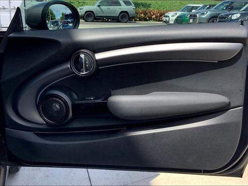 Certified 2024 MINI Cooper SE image 24