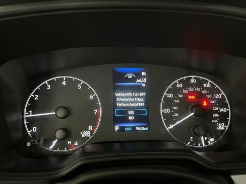Used 2024 Toyota Corolla SE FWD image 8