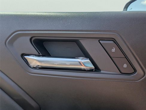 New 2026 GMC Canyon Elevation w/ Convenience Package image 27