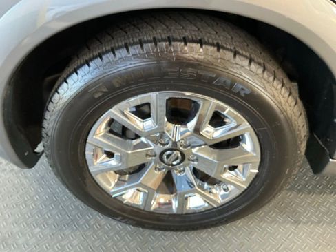 Used 2020 Nissan Armada SL w/ Premium Package AWD/4WD image 54