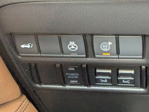 Used 2024 INFINITI QX80 Sensory w/ Cargo Package AWD/4WD image 34