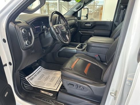 Used 2023 GMC Sierra 2500 AT4 w/ AT4 Preferred Package image 7