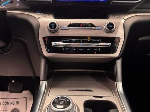 Used 2022 Ford Explorer Timberline w/ Timberline Technology Package AWD/4WD image 13