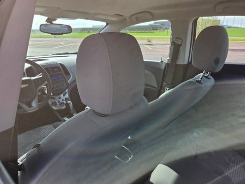 Used 2015 Chevrolet Sonic LS FWD image 40