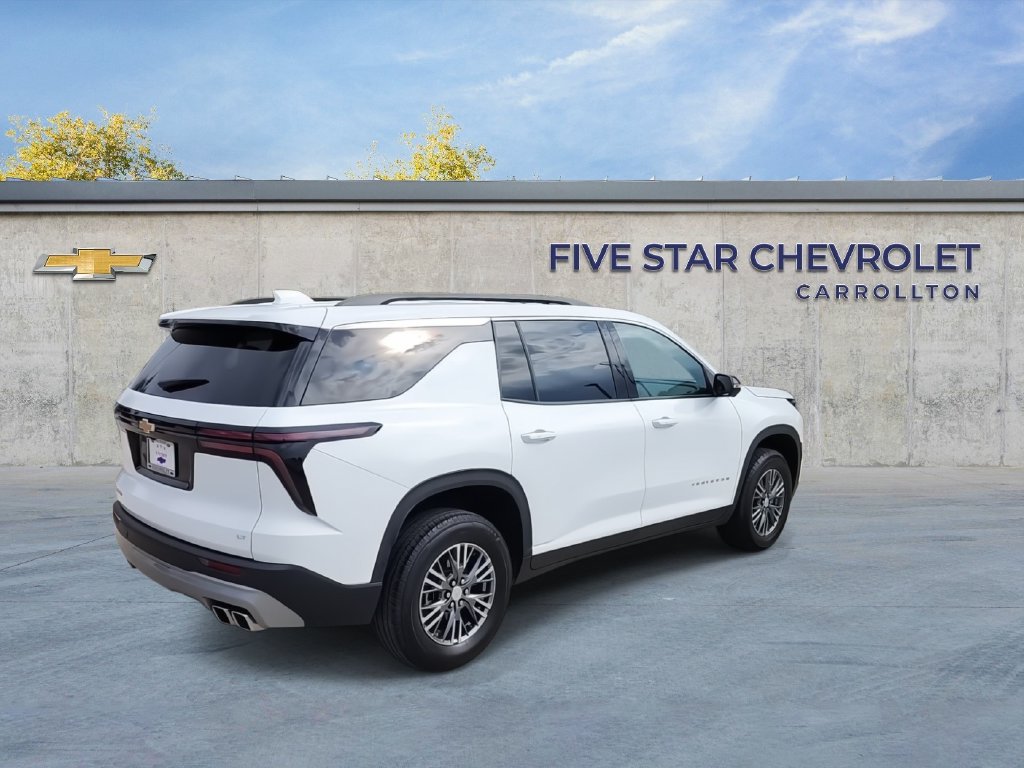Used 2024 Chevrolet Traverse LT FWD image 8