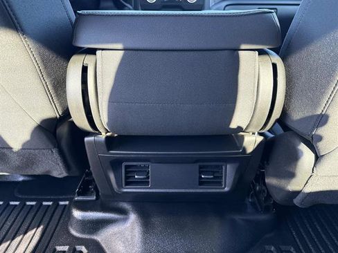 Used 2024 GMC Sierra 2500 Pro w/ Convenience Package image 13