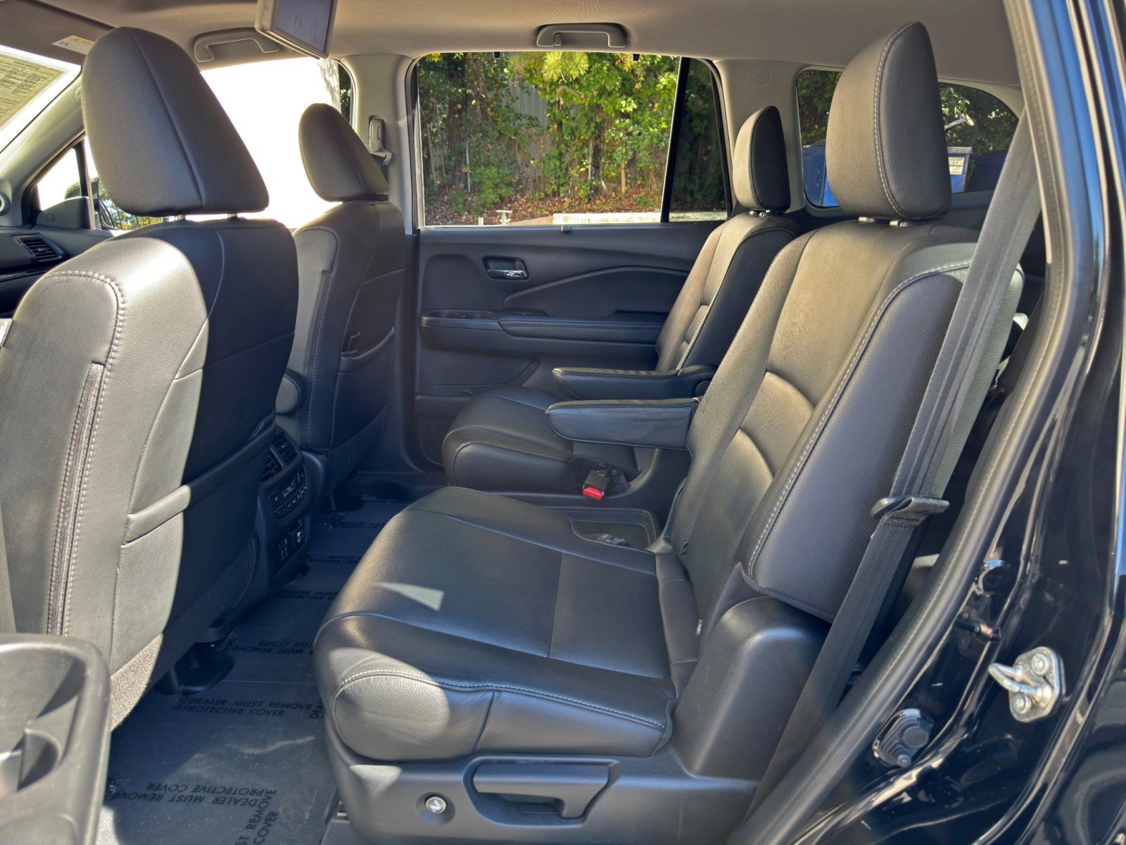 Used 2020 Honda Pilot Touring image 42