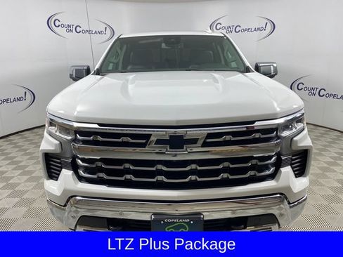 Certified 2022 Chevrolet Silverado 1500 LTZ w/ LTZ Convenience Package II AWD/4WD image 11