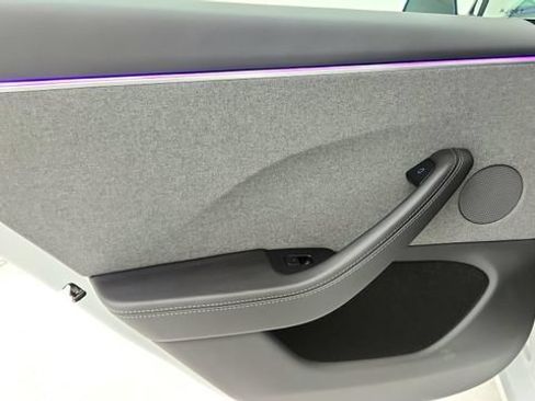Used 2025 Tesla Model 3 Long Range RWD image 45