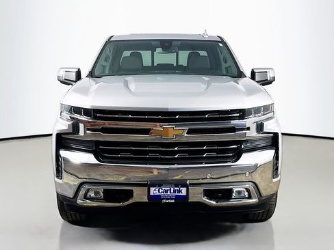 Used 2019 Chevrolet Silverado 1500 LTZ w/ LTZ Premium Package AWD/4WD image 2