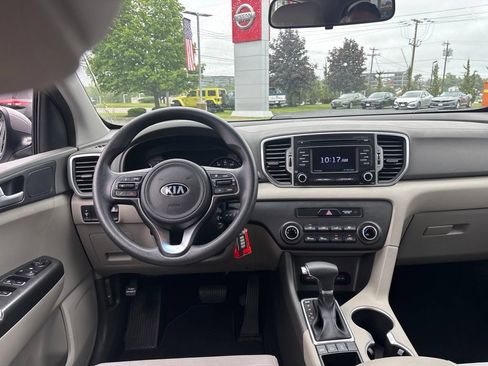 Used 2018 Kia Sportage LX AWD/4WD image 25