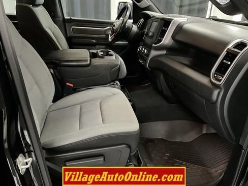 Used 2022 RAM 1500 Big Horn AWD/4WD image 45