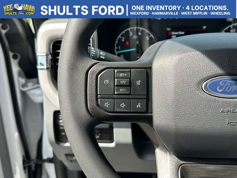 New 2026 Ford F250 XL w/ XL Chrome Package AWD/4WD image 9