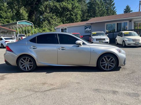 Used 2017 Lexus IS 200t F Sport w/ F Sport Package RWD image 22