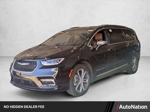 New 2026 Chrysler Pacifica Pinnacle FWD image 1