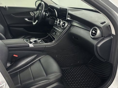 Used 2015 Mercedes-Benz C 300 4MATIC Sedan image 35