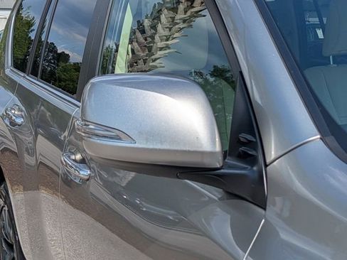 Used 2023 Lexus GX 460 Premium AWD/4WD image 11