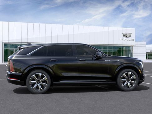 New 2025 Cadillac Escalade IQ Luxury 2 image 29