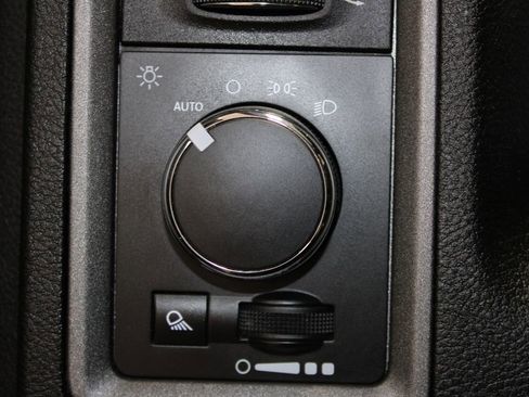 Used 2019 RAM 1500 Tradesman w/ Popular Equipment Group image 43