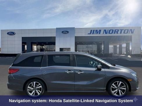 Used 2023 Honda Odyssey Touring image 3