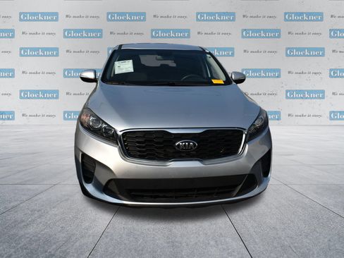 Used 2019 Kia Sorento L FWD image 11