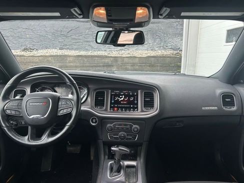 Certified 2022 Dodge Charger SXT w/ Cold Weather Package image 10