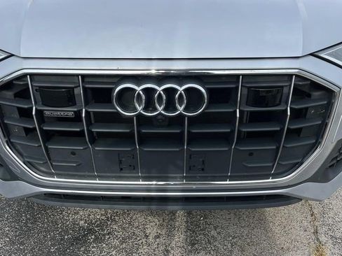 Used 2022 Audi Q8 Premium Plus AWD/4WD image 9